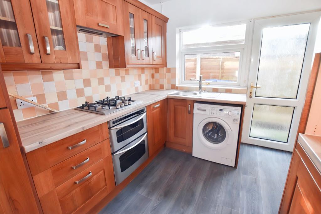 Kitchen 1