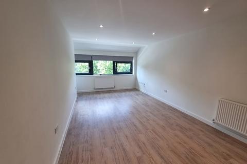 2 bedroom apartment to rent, Oxford Road, Birmingham B13