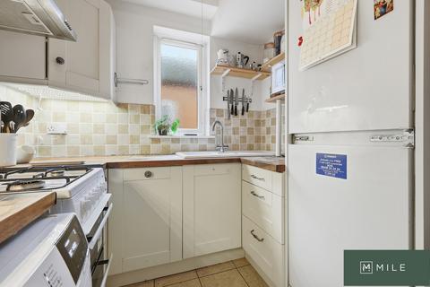 3 bedroom apartment for sale, Kilburn Lane, London W10