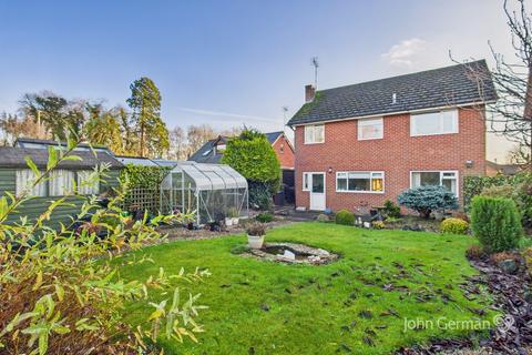 4 bedroom detached house for sale, Old Lane, Checkley