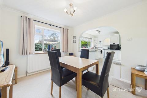 4 bedroom detached house for sale, Old Lane, Checkley