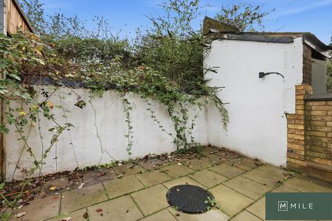 3 bedroom terraced house for sale, Old Oak Lane, London NW10