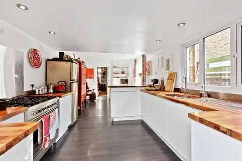 3 bedroom terraced house for sale, Warfield Road, Kensal Green NW10