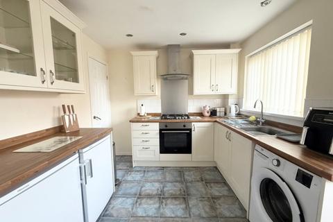 2 bedroom semi-detached house for sale, Greenwood Park, Hednesford