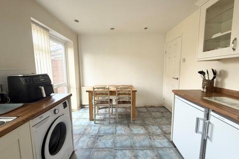 2 bedroom semi-detached house for sale, Greenwood Park, Hednesford