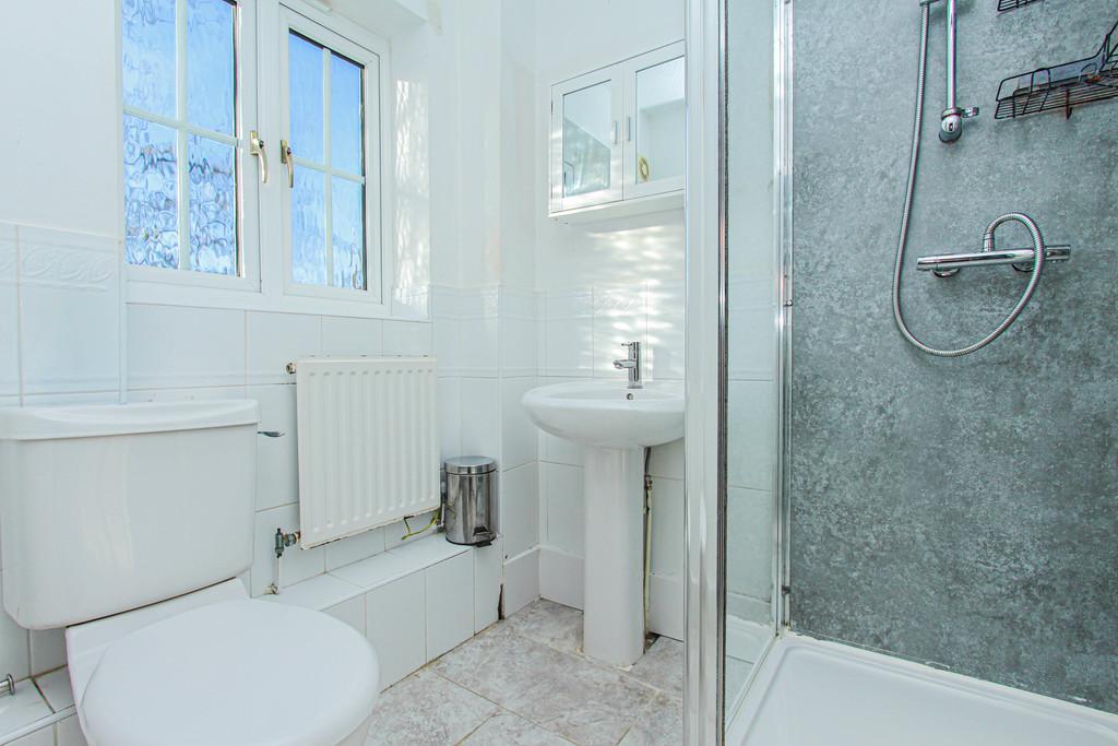 En Suite Shower Room