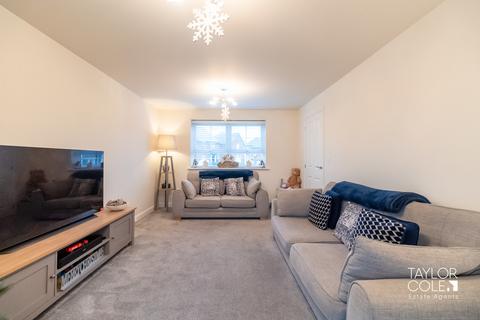 3 bedroom detached house for sale, Austen Drive, Tamworth