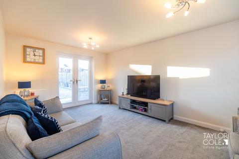 3 bedroom detached house for sale, Austen Drive, Tamworth