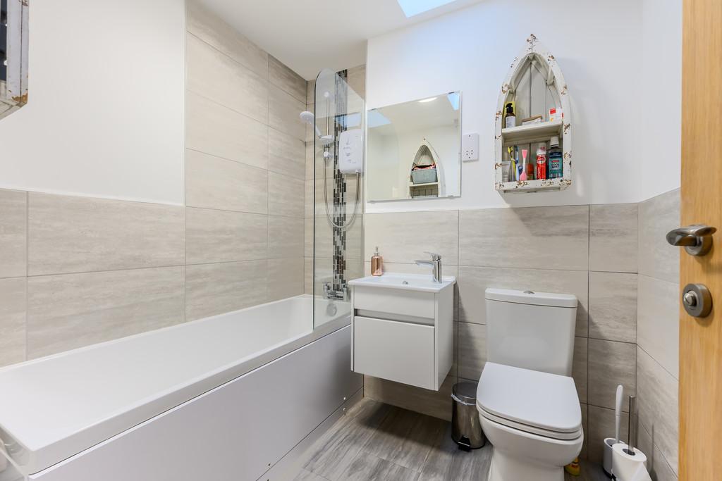 En-Suite to Bedroom Two