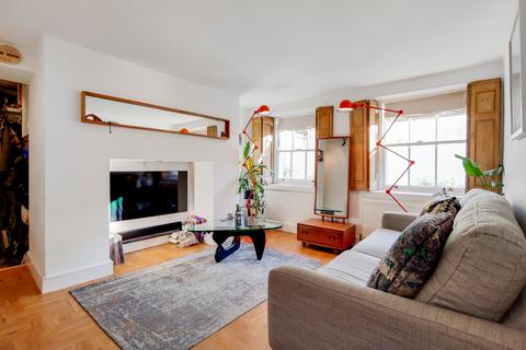 1 bedroom apartment for sale, Surrey Square, Old Kent Road
