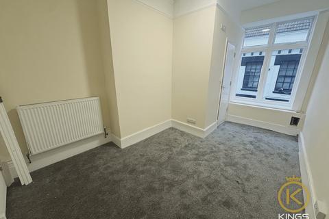 1 bedroom property to rent, Edinburgh Road, Portsmouth