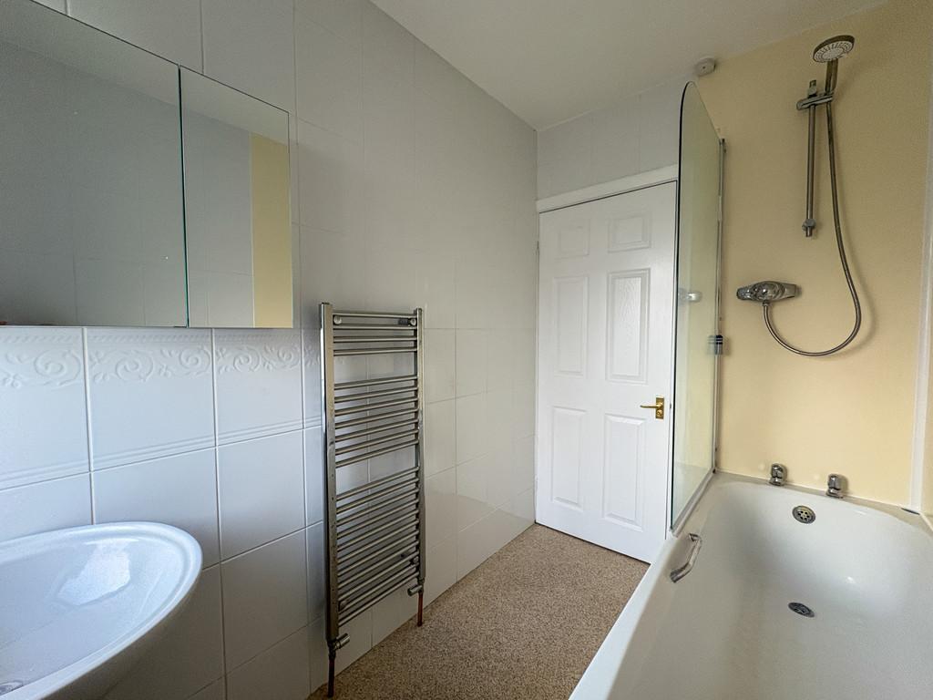 Bathroom (2)