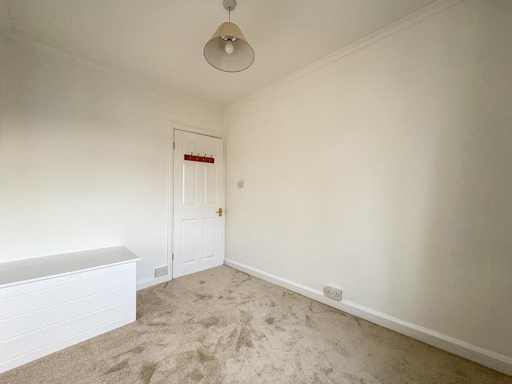 Bedroom 3 (2)