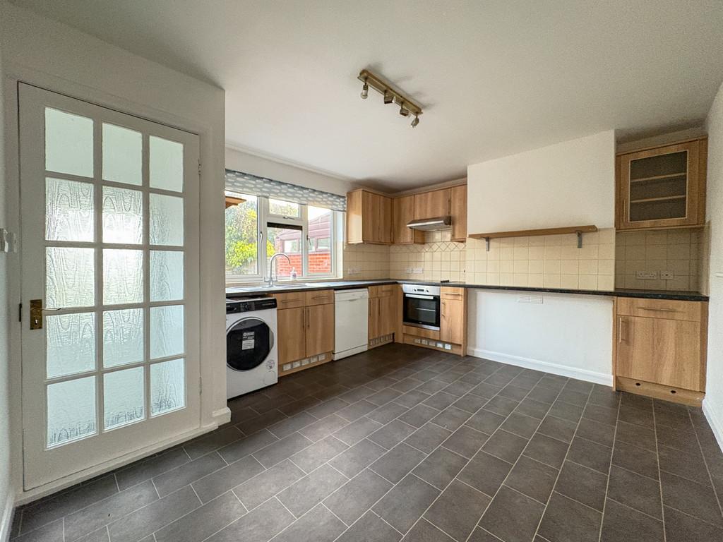 Kitchen (1)