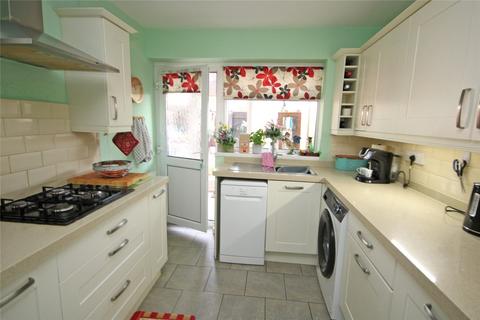 2 bedroom bungalow for sale, Oak Road, New Milton, Hampshire, BH25