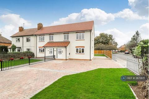 3 bedroom semi-detached house to rent, Austrey Lane, Newton Regis, Tamworth, B79