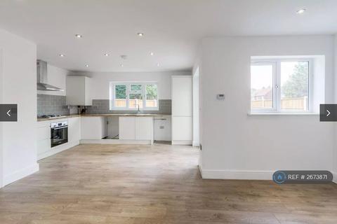 3 bedroom semi-detached house to rent, Austrey Lane, Newton Regis, Tamworth, B79