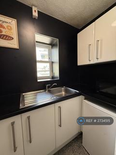 Studio to rent, Evelyn Place, Plymouth, PL4