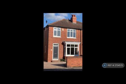 3 bedroom semi-detached house to rent, Grovehill Road, Doncaster, DN2