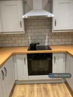 3 bedroom semi-detached house to rent, Grovehill Road, Doncaster, DN2