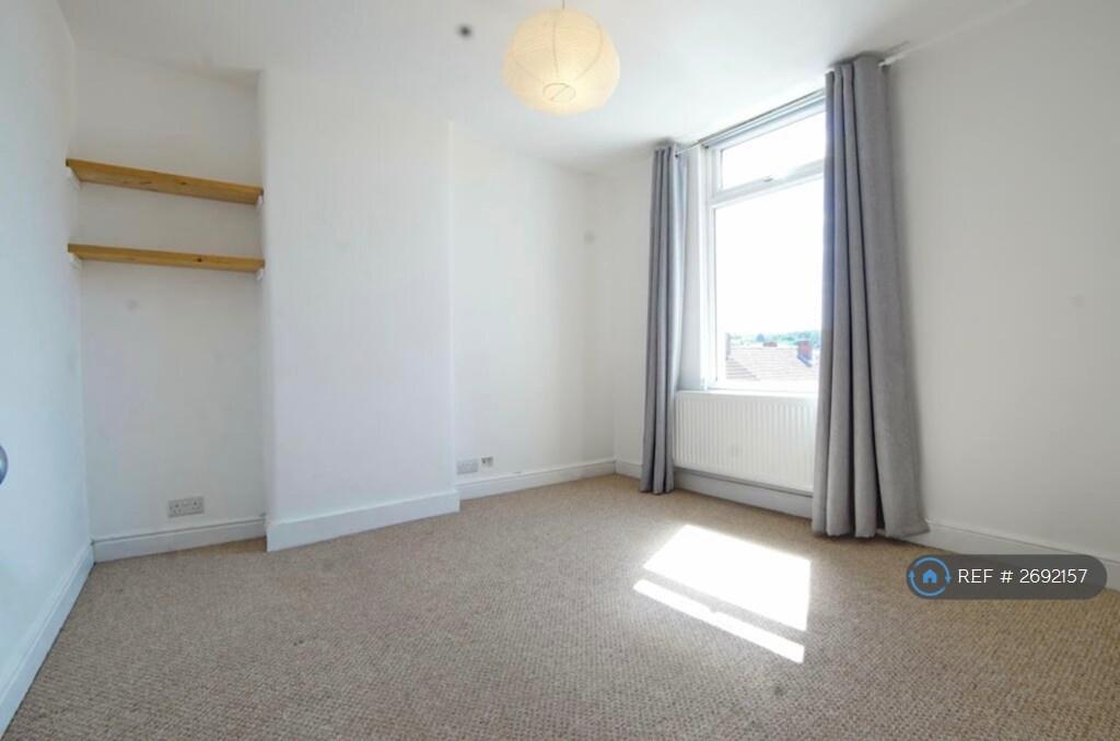 First Floor Back Bedroom