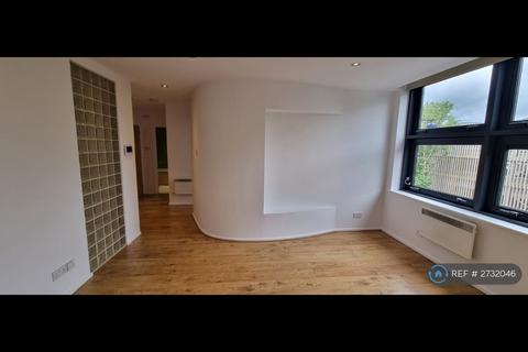 2 bedroom flat to rent, Westside Apartments, Canterbury, CT2