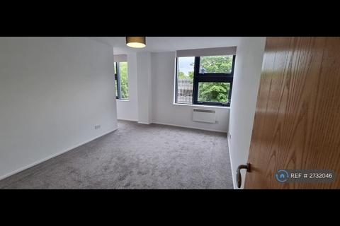 2 bedroom flat to rent, Westside Apartments, Canterbury, CT2