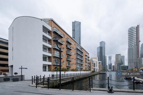2 bedroom flat to rent, Antilles Bay Apartments, London, E14