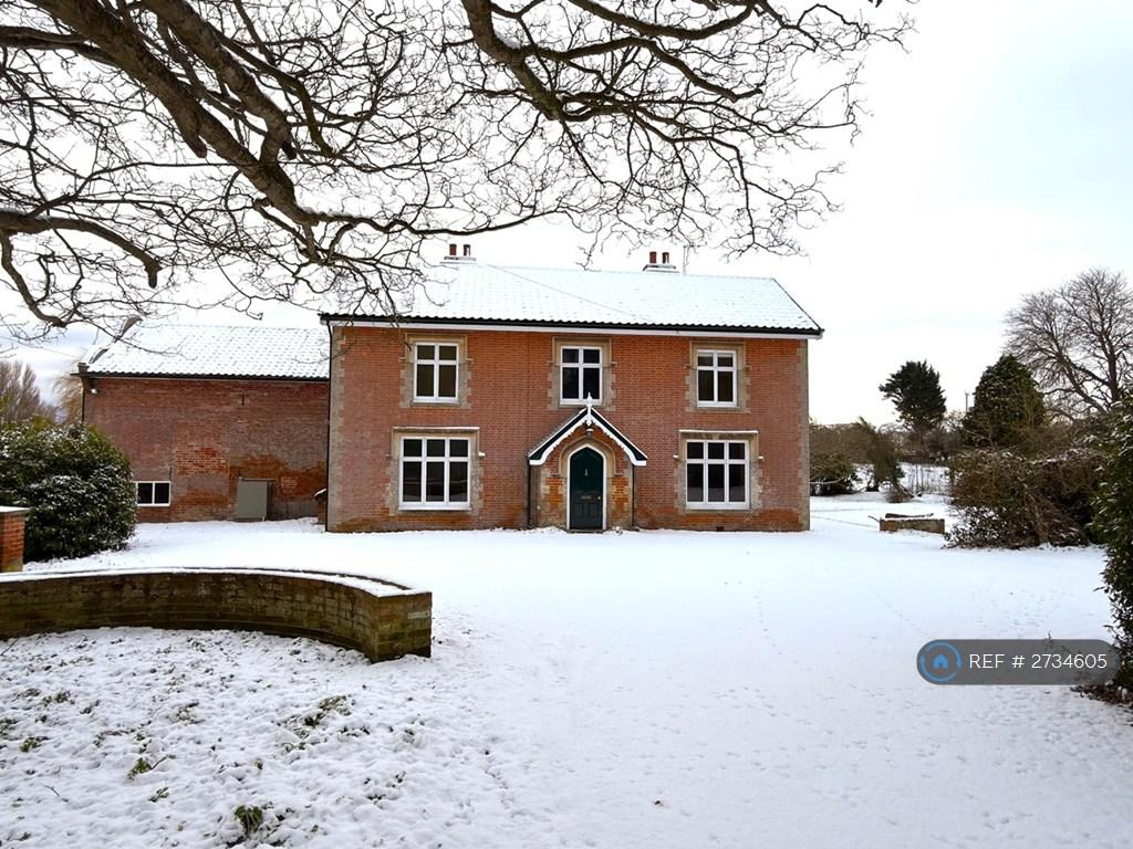 Front Of House With Drive