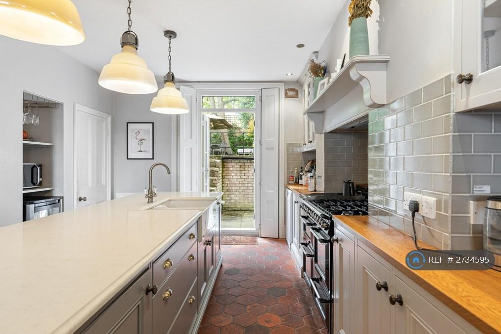 Kitchen 1