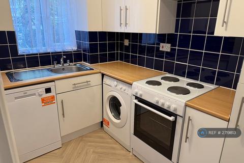 2 bedroom flat to rent, Aldershot, Aldershot, GU11