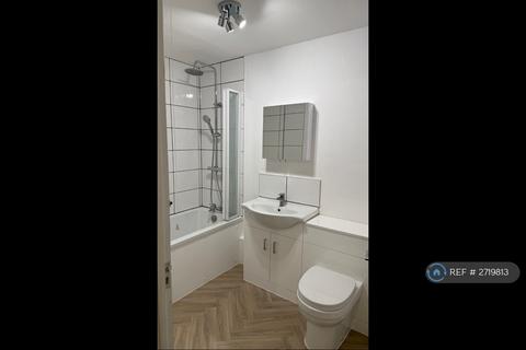 2 bedroom flat to rent, Aldershot, Aldershot, GU11