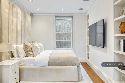 6 bedroom terraced house to rent, Brompton Road, London, SW1X