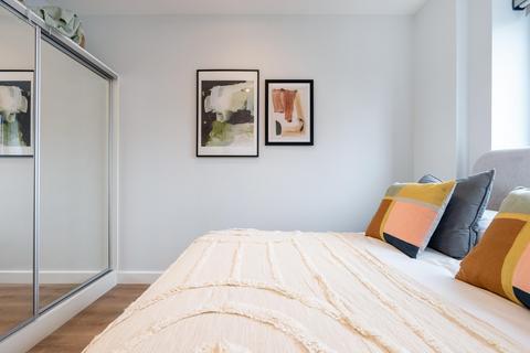 2 bedroom flat to rent, Clay, Salford Quays, M50