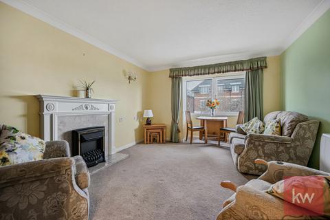 2 bedroom apartment for sale, Swanbrook Court, Bridge Avenue, Maidenhead, SL6