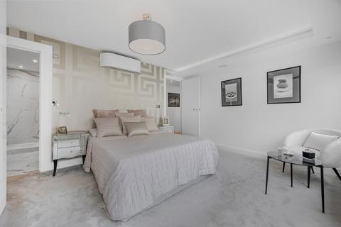 3 bedroom flat to rent, Clifton Place, Hyde Park, London