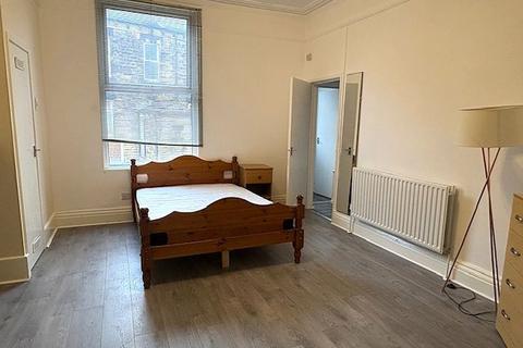 1 bedroom apartment to rent, 9 Inglewood Terrace, Leeds