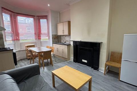 1 bedroom apartment to rent, 9 Inglewood Terrace, Leeds