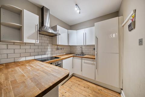 2 bedroom apartment for sale, Victoria Road, Queens Park, NW6