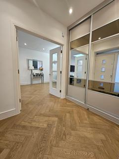 3 bedroom terraced house to rent, Greycote Place, Ruislip, HA4