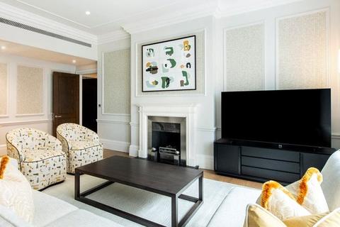 3 bedroom apartment to rent, Duke Street, London
