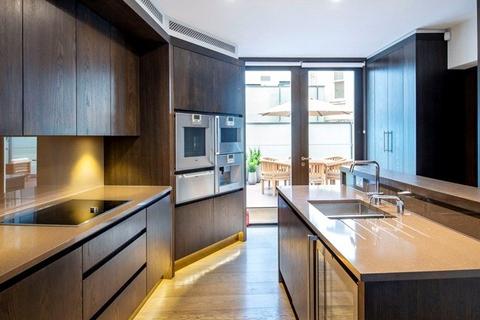 3 bedroom apartment to rent, Duke Street, London