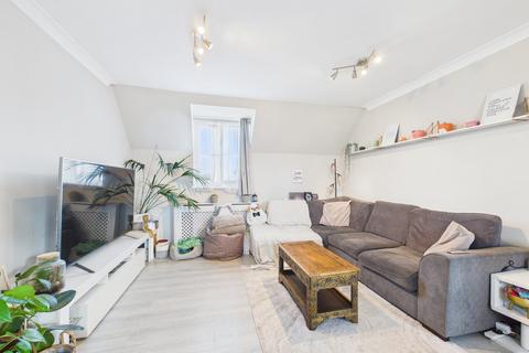 1 bedroom apartment for sale, Tuffley Lane, Tuffley, Gloucester, Gloucestershire, GL4