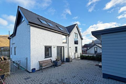 undefined, Warden Street, Llanberis, Caernarfon, Gwynedd, LL55