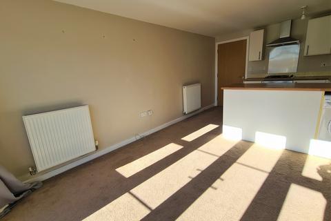2 bedroom flat to rent, Millbrook Road East, Southampton SO15