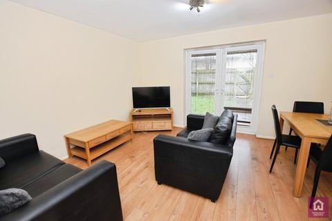 3 bedroom semi-detached house for sale, Peregrine Street, Manchester City Centre, Hulme, M15