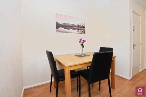 3 bedroom semi-detached house for sale, Peregrine Street, Manchester City Centre, Hulme, M15