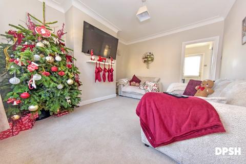 3 bedroom terraced house for sale, Willans Avenue, Rothwell, Leeds