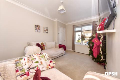 3 bedroom terraced house for sale, Willans Avenue, Rothwell, Leeds
