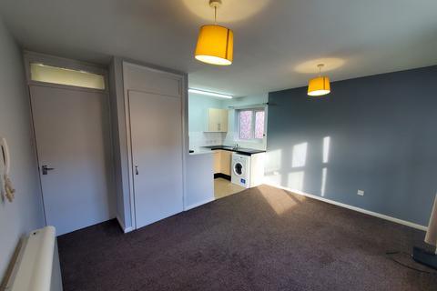 1 bedroom flat to rent, Promenade, Whitley Bay NE26